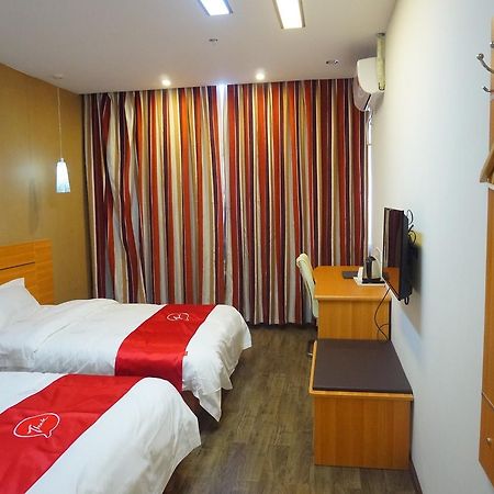 Thank Inn Chain Hotel Guizhou Zunyi Huichuan District Huichuan Avenue Exteriér fotografie