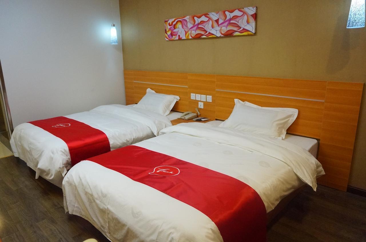 Thank Inn Chain Hotel Guizhou Zunyi Huichuan District Huichuan Avenue Exteriér fotografie